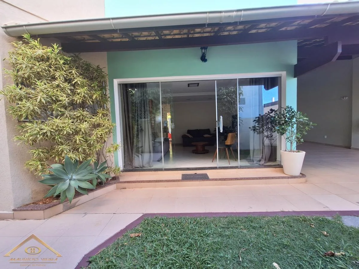 Casa para Venda em Cabo Frio / RJ no bairro Praia do Foguete
